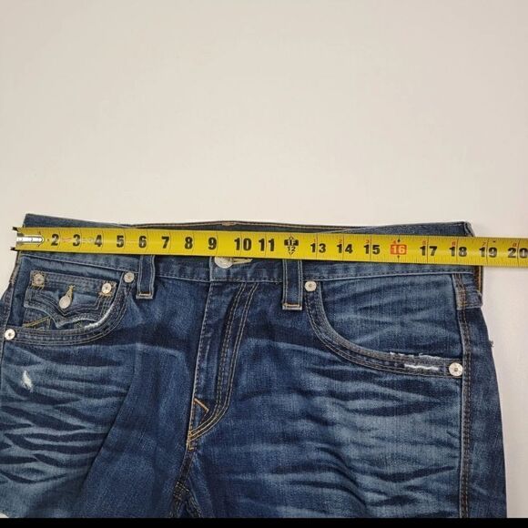 True Religion Wash Blue Jean Shorts Sz 33 Section Ricky QT Jeans Distressed USA - Picture 5 of 10